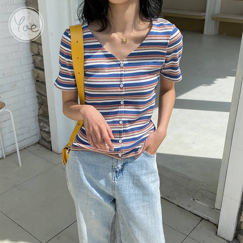 yoe 슬림핏 줄무늬 스트라이프 V 칼라 반팔 티셔츠 T셔츠 여성용 요즘핫템 셀럽 ins 요즘핫한 한국판 상의 홍콩 스타일 패션 트랜드  여름 신상