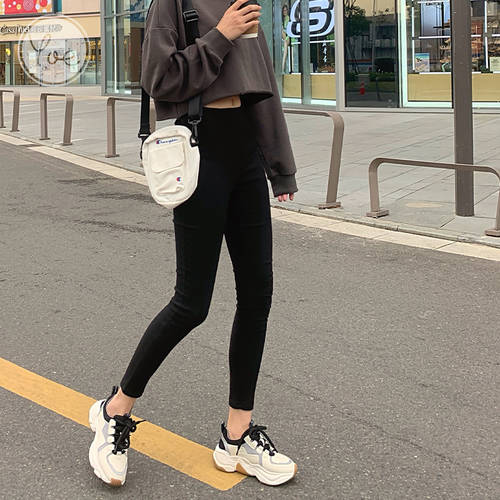 yoe 레깅스 여성용 위에 걸쳐 입는 봄 가을 블랙 슬림 슬림핏 탄력 리틀블랙 바지  신제품 신상 하이웨이스트 벨벳 바지
