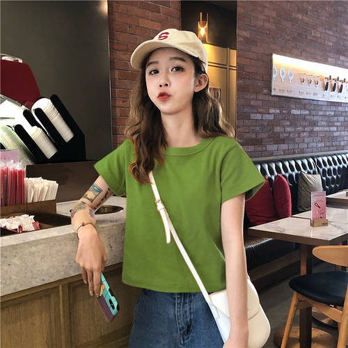  신상 한국 스타일 여름옷 아보카도 그린 t 셔츠 여성용 반팔 슬림핏 단색 MATCHA GREEN 그린 올매치 코디하기 쉬운 반소매 상의