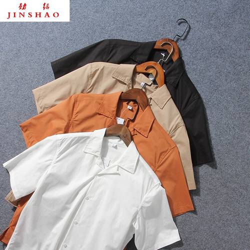 일본풍 가을 코디하기 쉬운 올매치 루즈핏 칼라 넥 반팔 단색 열다 칼라 셔츠 남여공용 커플 캐주얼 셔츠 패션 트렌드